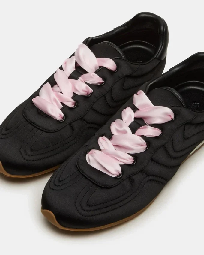 Abbi Schwarz Satin Abbi Schwarz Satin