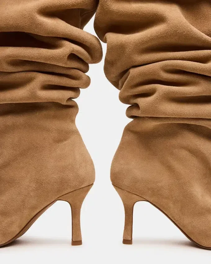 Allison Taupe Wildleder