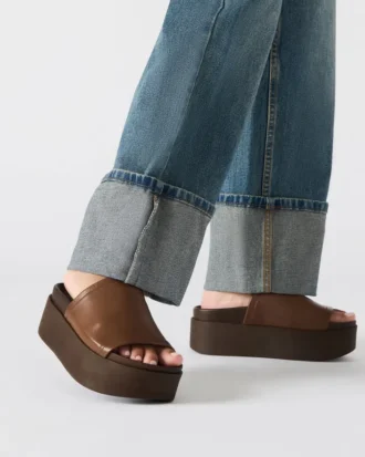 arwen multi raffia 6 330x413 - Arwen Braunes Leder