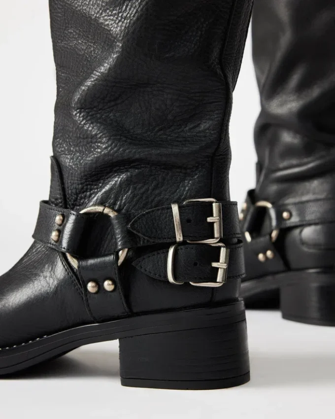 Astor Schwarzes Leder Astor Schwarzes Leder