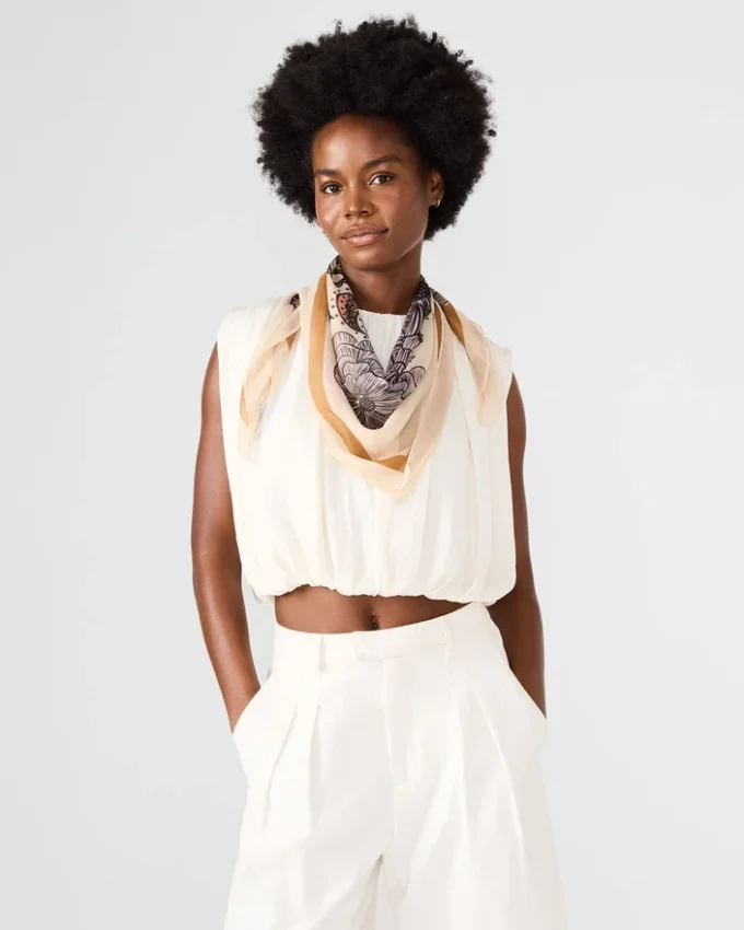 Boho-Blumenschal, quadratisch, Elfenbein Boho-Blumenschal, quadratisch, Elfenbein