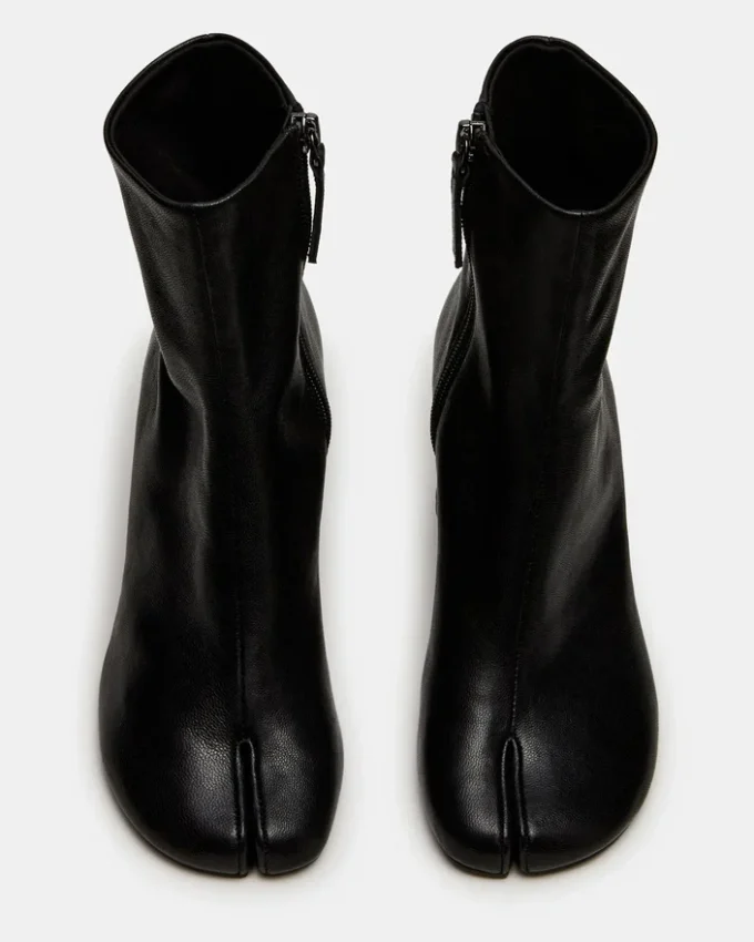 Caro Schwarzes Leder