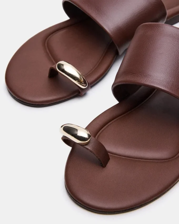 Dekadentes braunes Leder Dekadentes braunes Leder