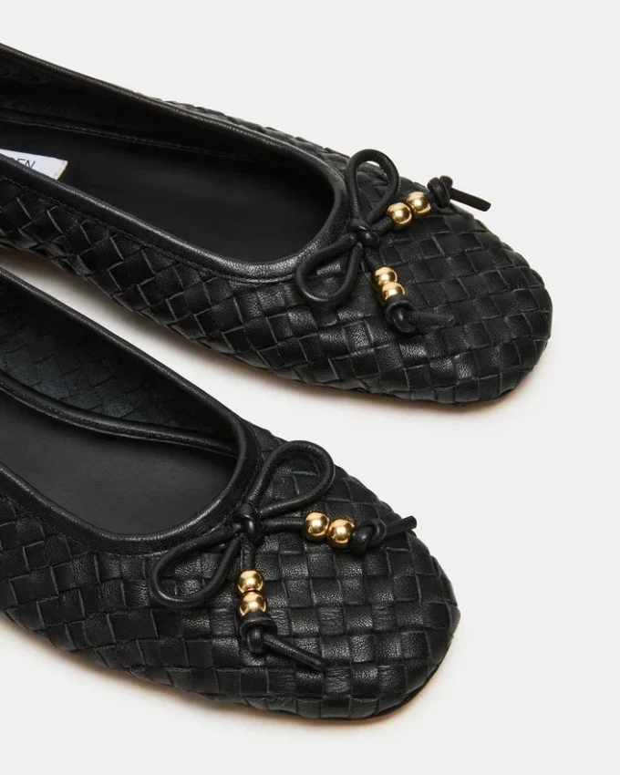 Divy Schwarzes Leder