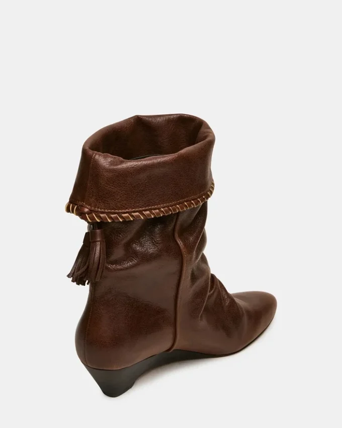 Enaya Braunes Leder Enaya Braunes Leder