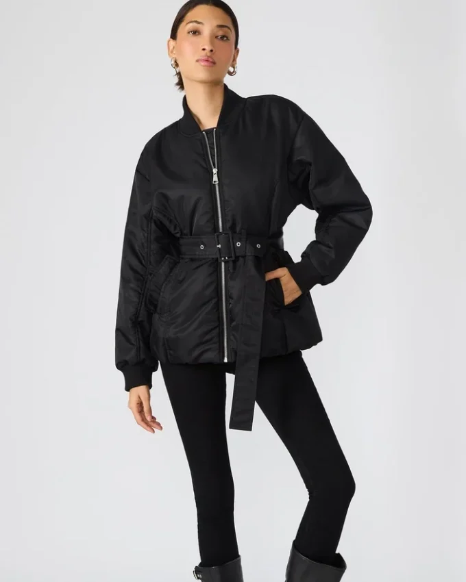Eryn Jacke Schwarz Eryn Jacke Schwarz