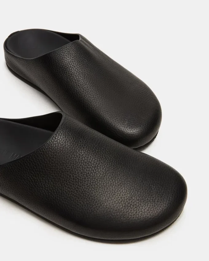 Fern Schwarzes Leder