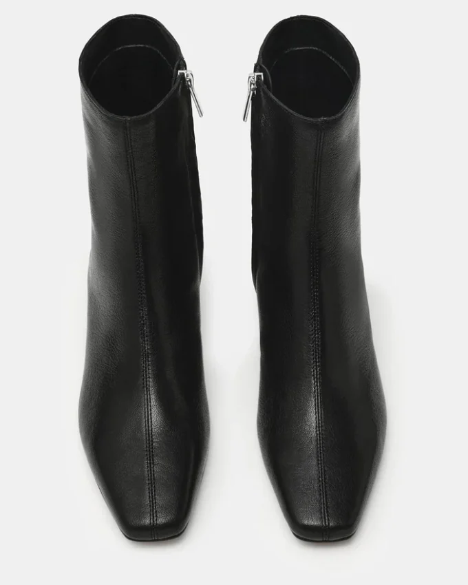 Flaire Schwarzes Leder