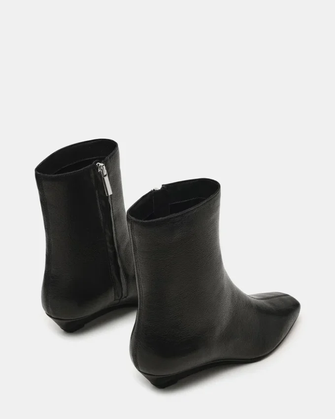 Flaire Schwarzes Leder