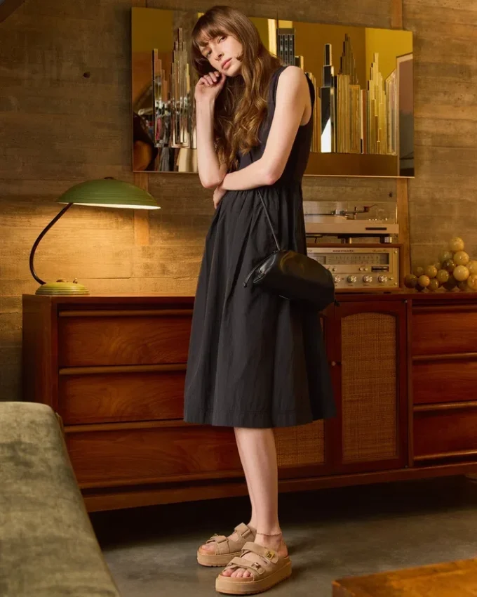 Hailee-Tasche Schwarz