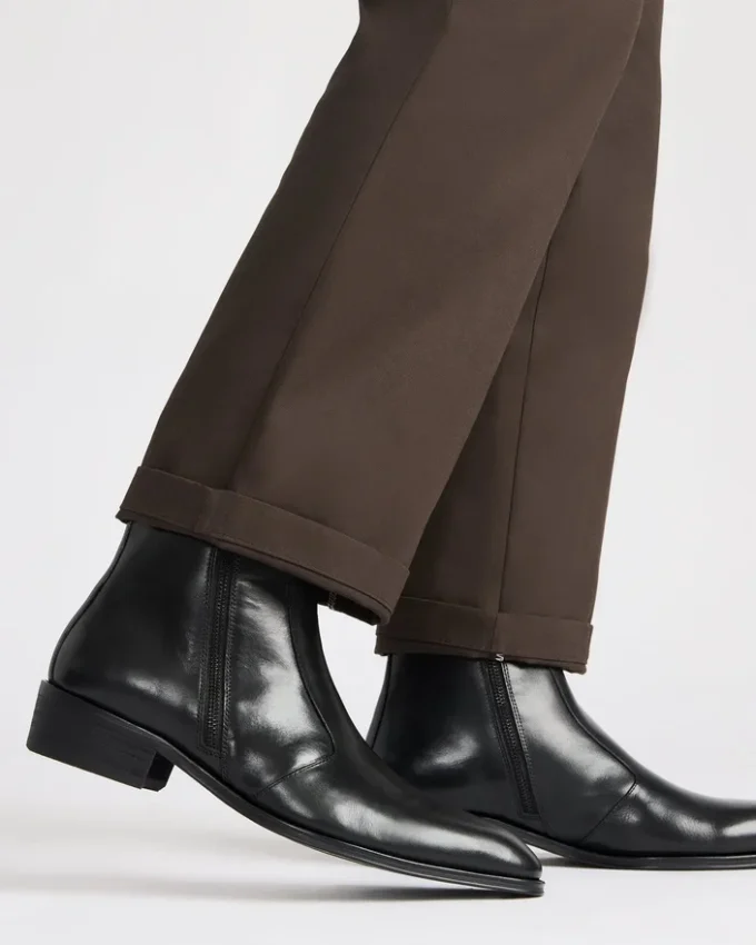 Haynes Schwarzes Leder