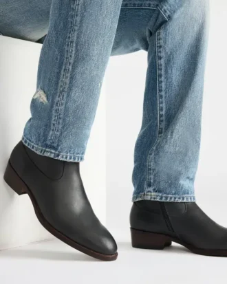 Hendrik Schwarzes Leder