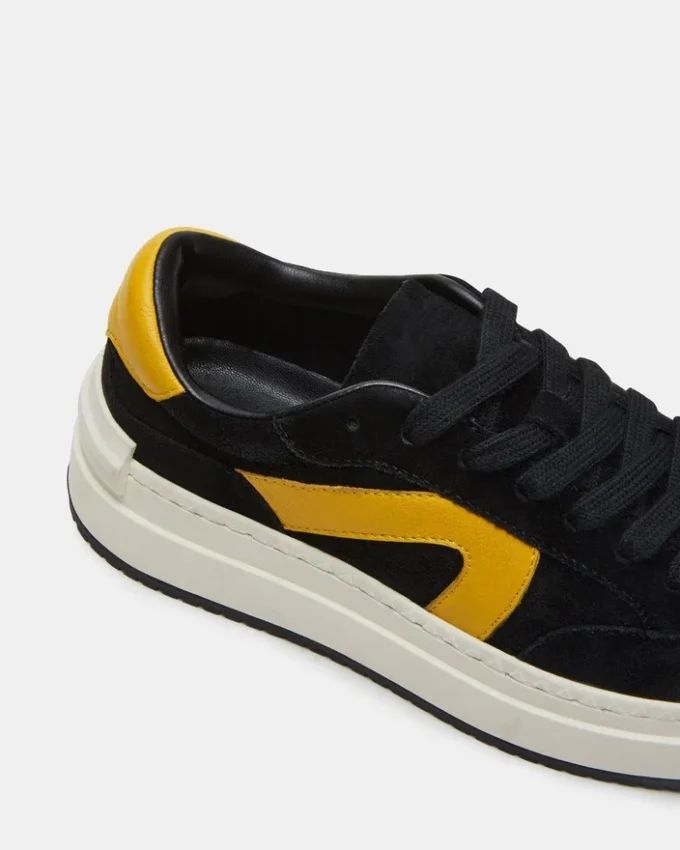 Kickflip Schwarzes Wildleder