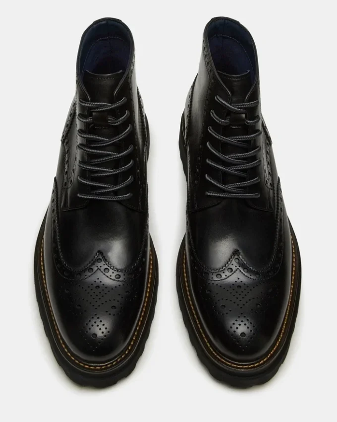 Koda Schwarzes Leder