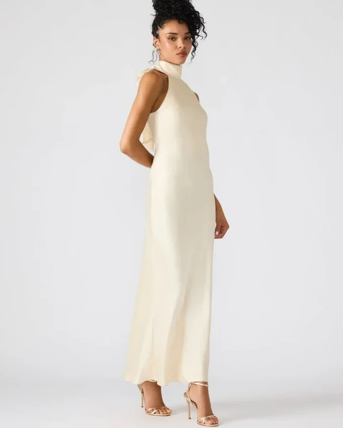 Lara-Kleid Creme