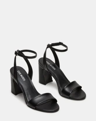 Larah Schwarzes Leder