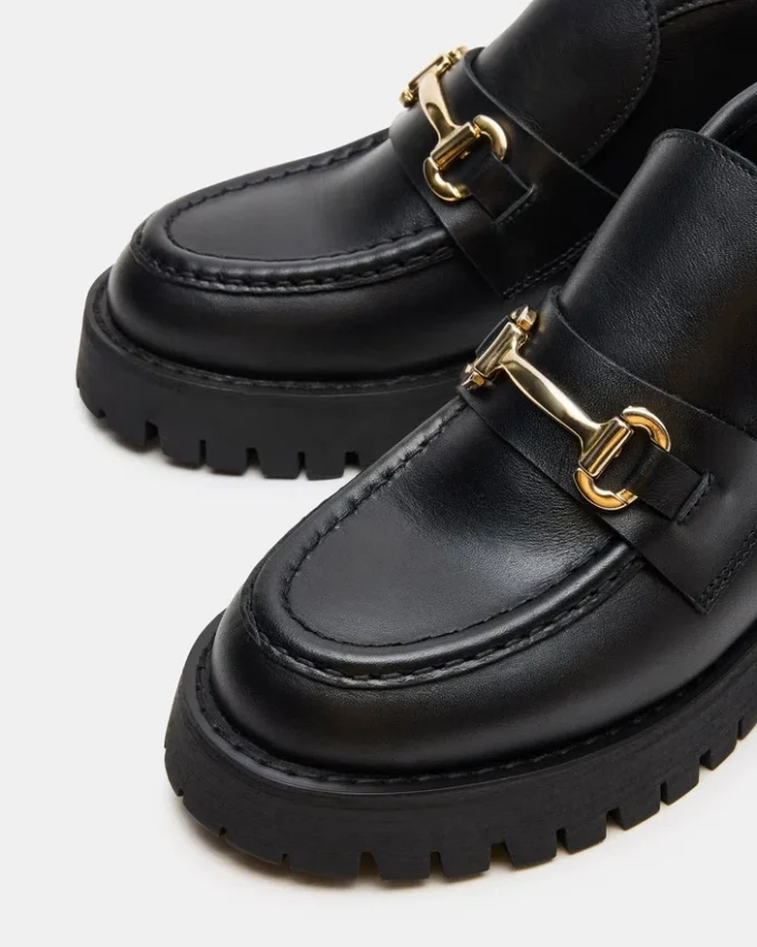 Leon Schwarzes Leder