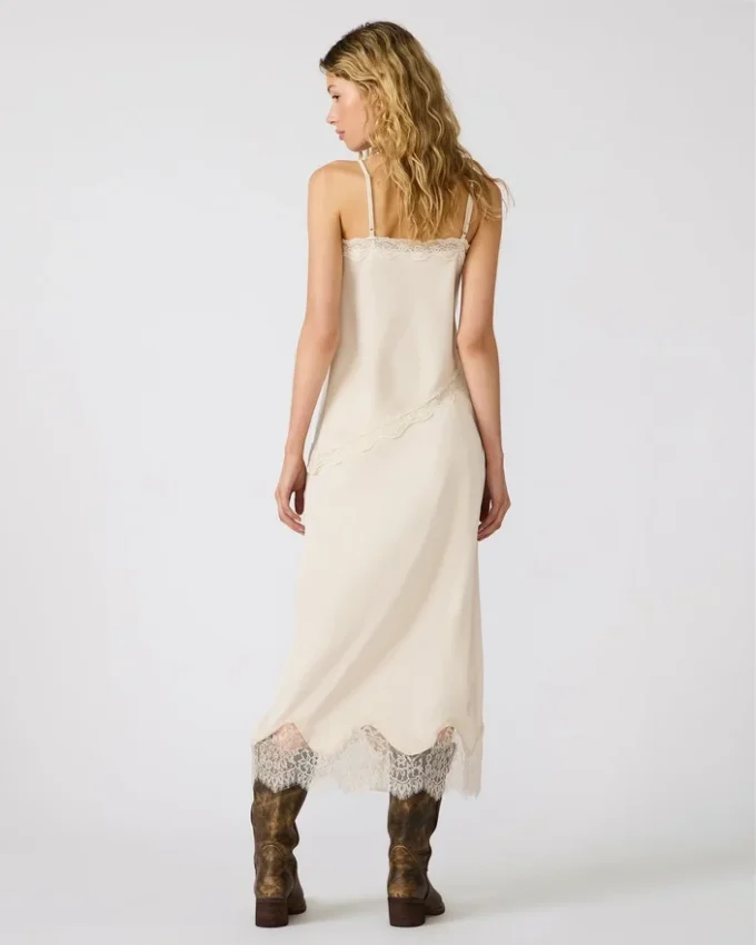 Lissandra Rock Elfenbein