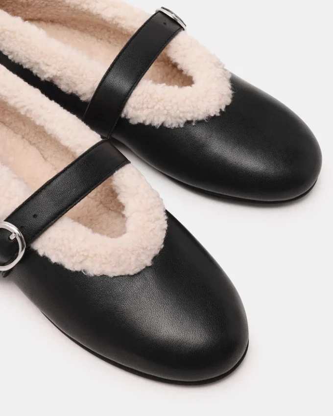 Lodge Schwarzes Leder