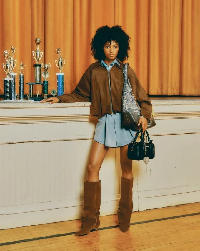 Merit-Tasche aus schwarzem Leder