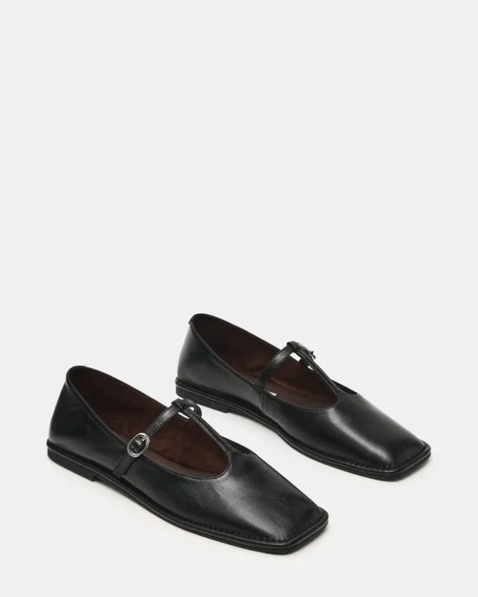 Macbeth Schwarzes Leder