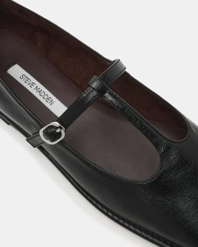 Macbeth Schwarzes Leder