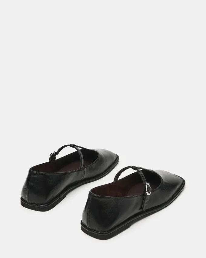 Macbeth Schwarzes Leder