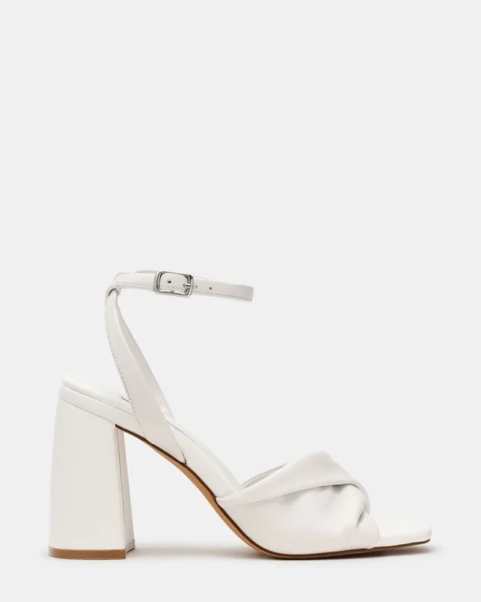 Mandy Weißes Leder Mandy Weißes Leder