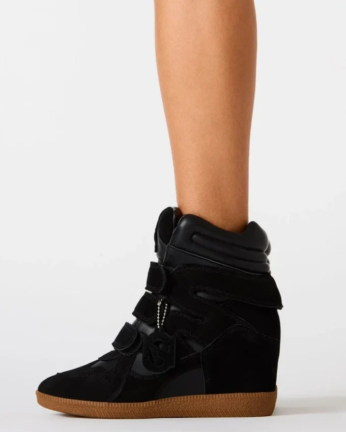 Mavis Schwarzes Wildleder