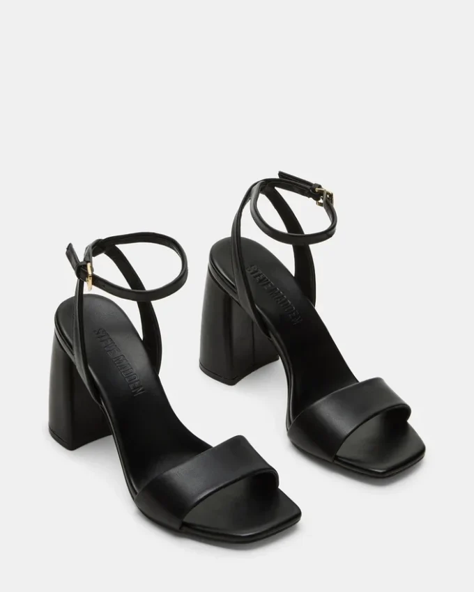 Messa Schwarzes Leder