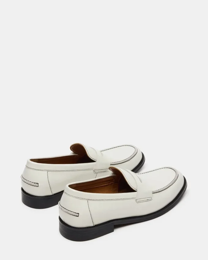 Natan aus weißem Leder