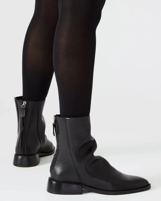 Nexie Schwarzes Leder Nexie Schwarzes Leder