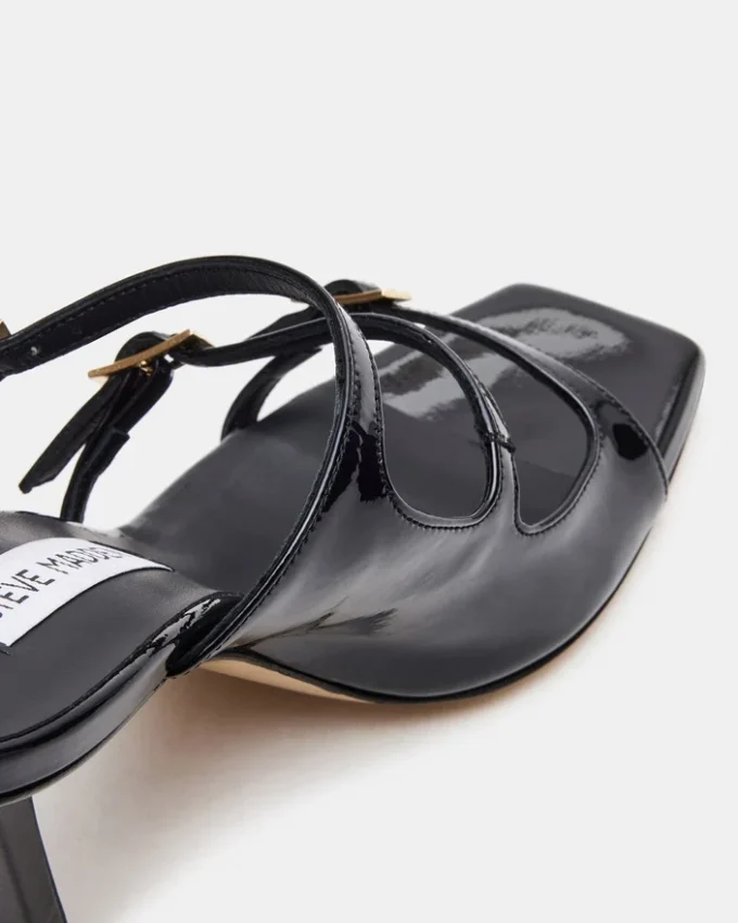 Opulentes schwarzes Leder