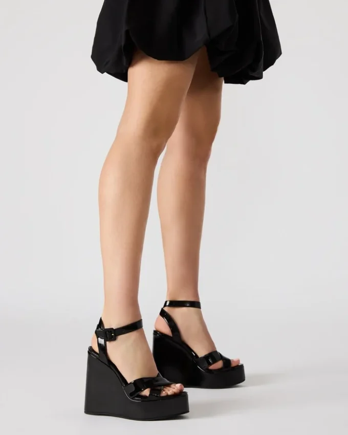 Pinnacle Camel Lack Pinnacle Camel Lack