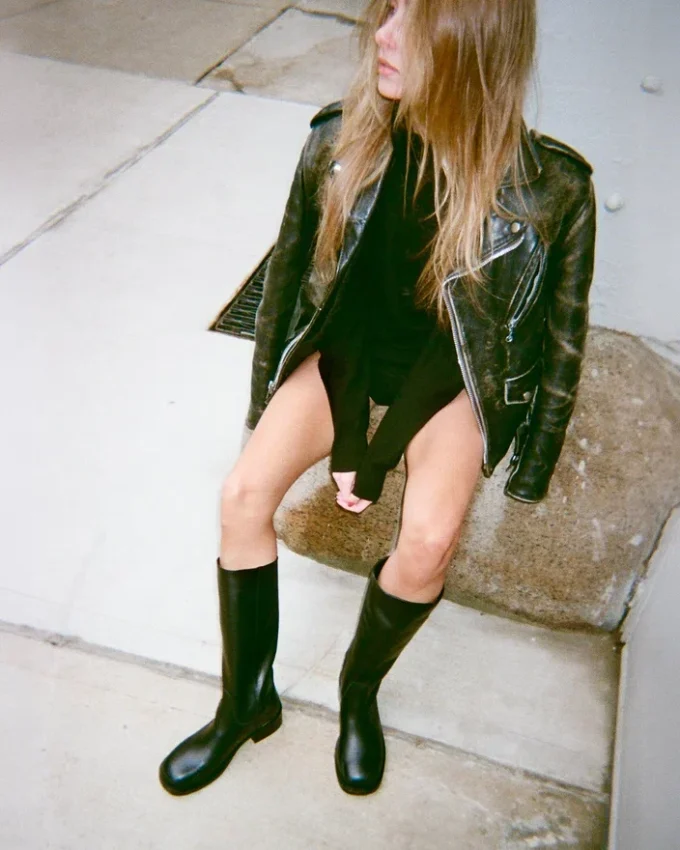 Riggs Schwarzes Leder