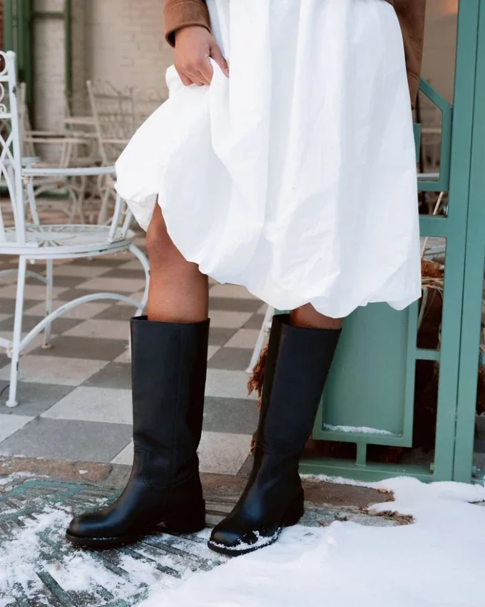 Riggs Schwarzes Leder