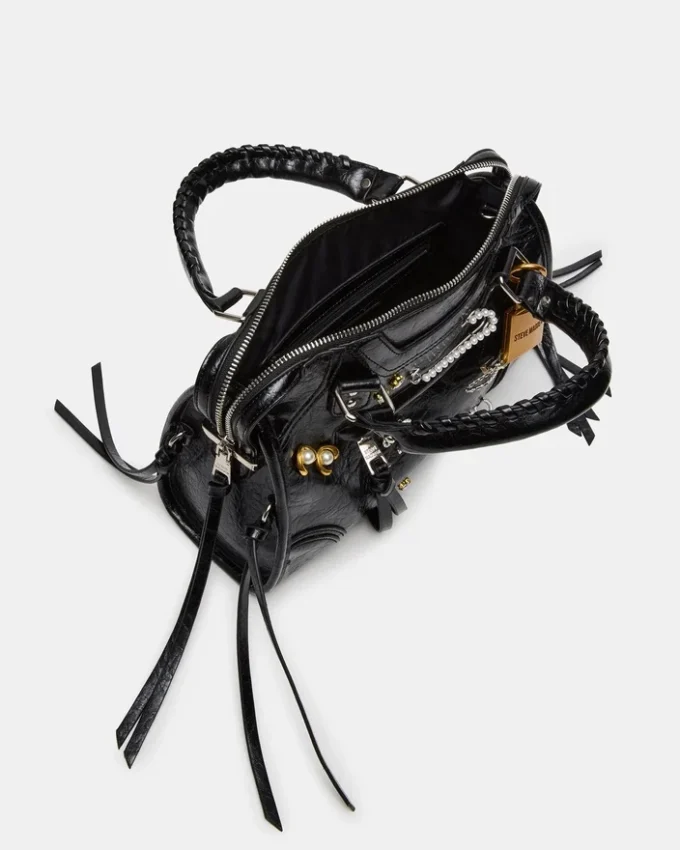 Riggs Tasche, verziert, schwarz, im Used-Look Riggs Tasche, verziert, schwarz, im Used-Look