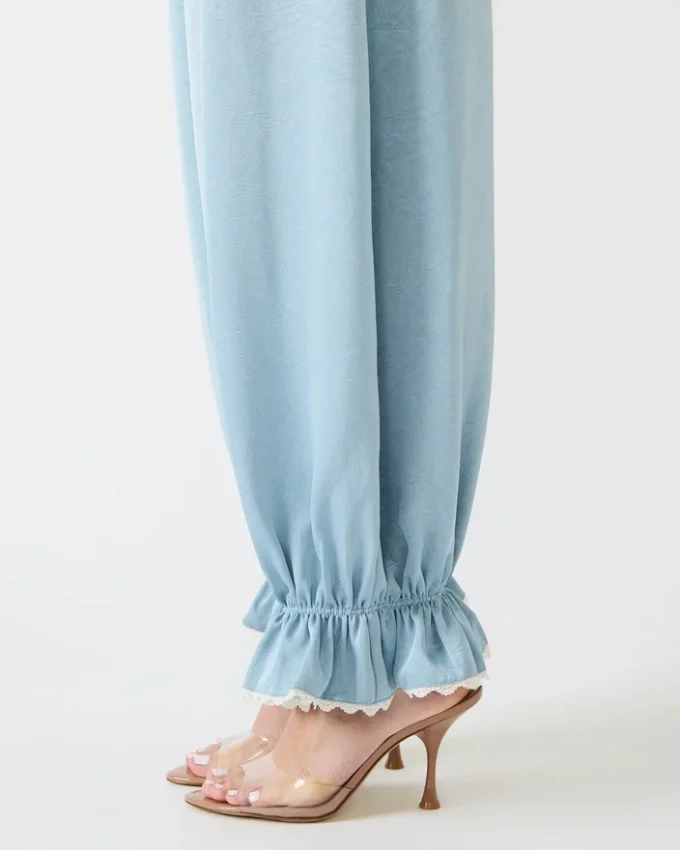 Roan-Hose in Dusty Blue Roan-Hose in Dusty Blue