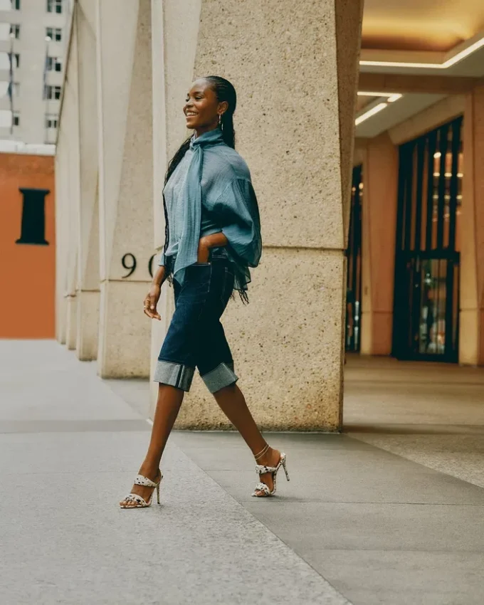 Saturn Braun mit Kuhfellmuster