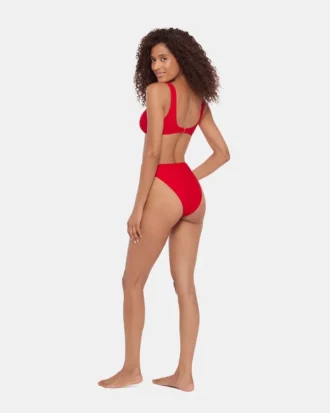 Sleek ‚N Chic Bikini-Unterteil mit hoher Taille in Cherry