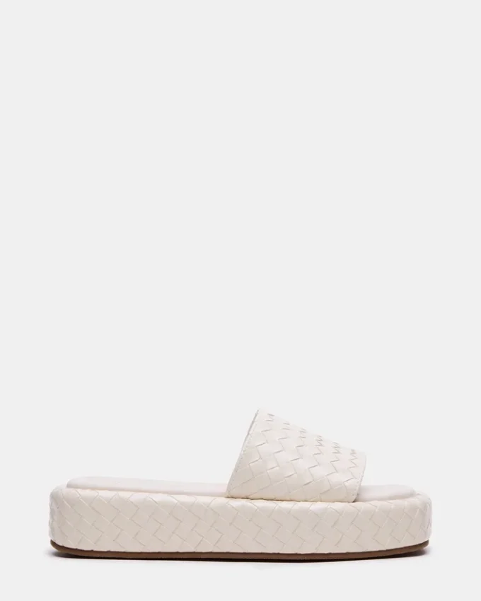 Strand-Look mit gestepptem Muster