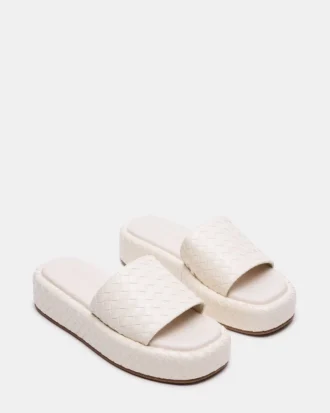 Strand-Look mit gestepptem Muster