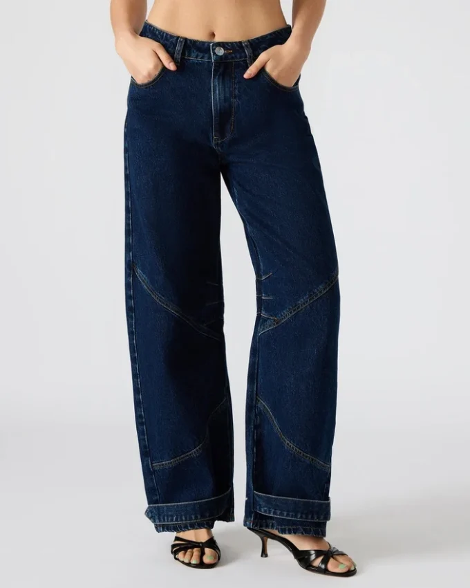 Tre Dark Wash Jeans