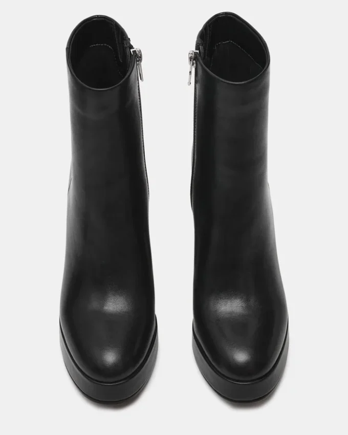 Tyra Schwarzes Leder Tyra Schwarzes Leder