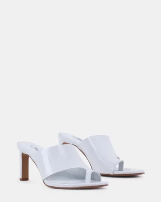 Valentin Weißes Leder